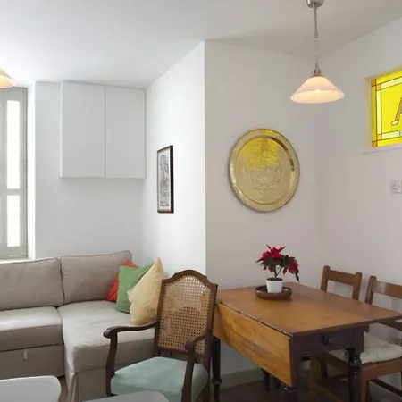 Quiet Ground Floor Mews Flat And Parking Apartment Edinburgh Exterior photo